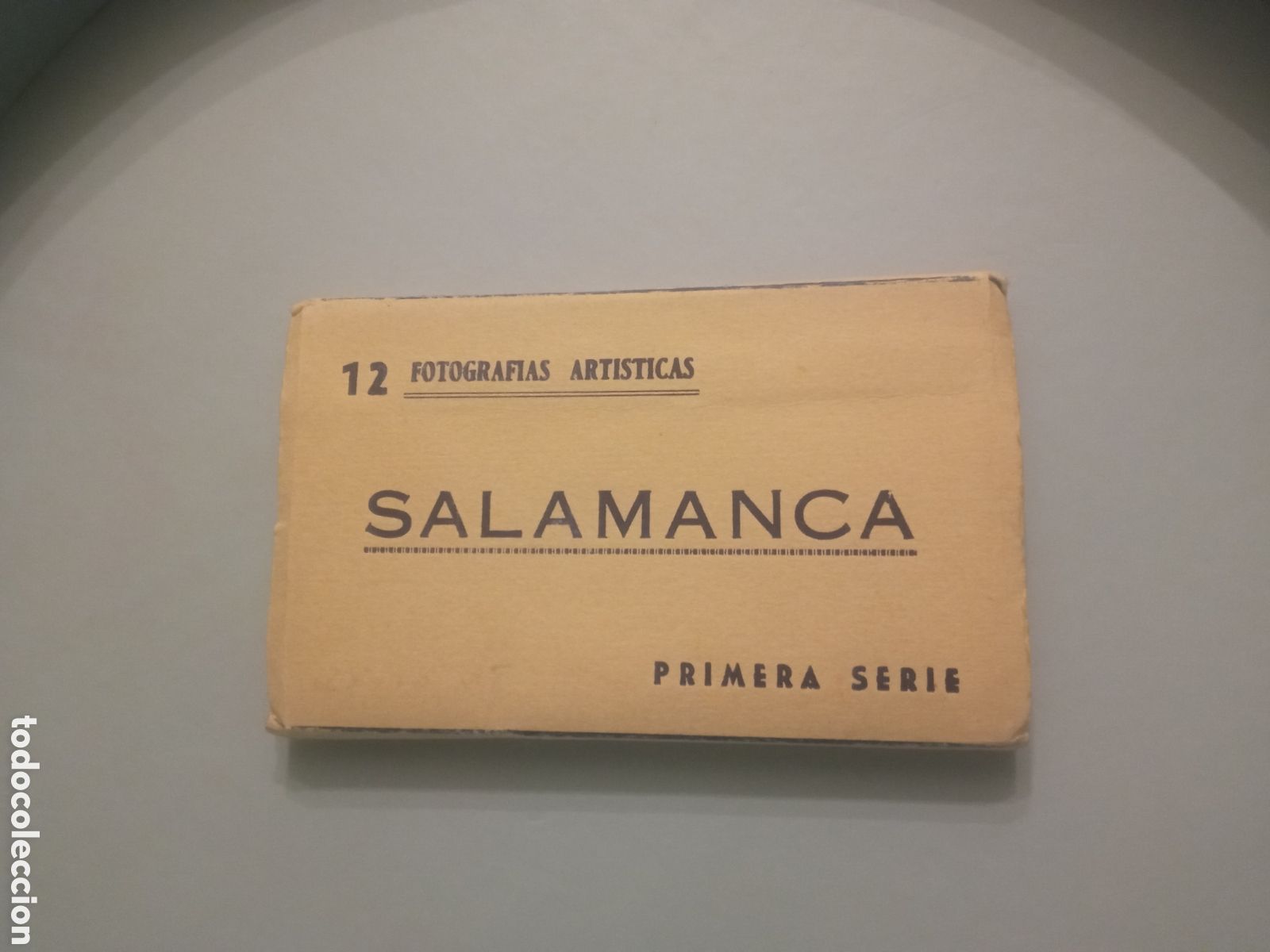 Postales: Acorde&oacute;n con 12 antiguas fotograf&iacute;as en miniatura de Salamanca, miden 92x57 mm
