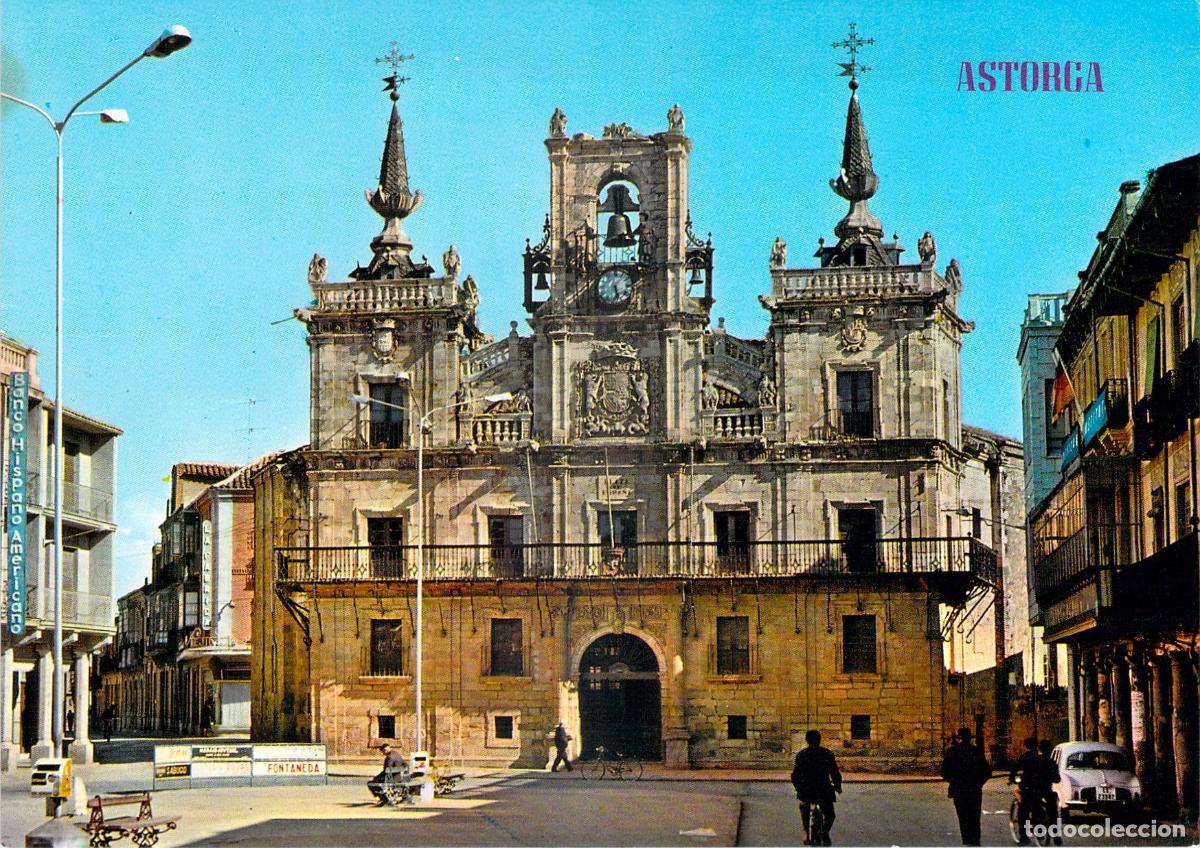 Postales: Postal de la Plaza de Espa&ntilde;a y el Ayuntamiento de Astorga, Le&oacute;n