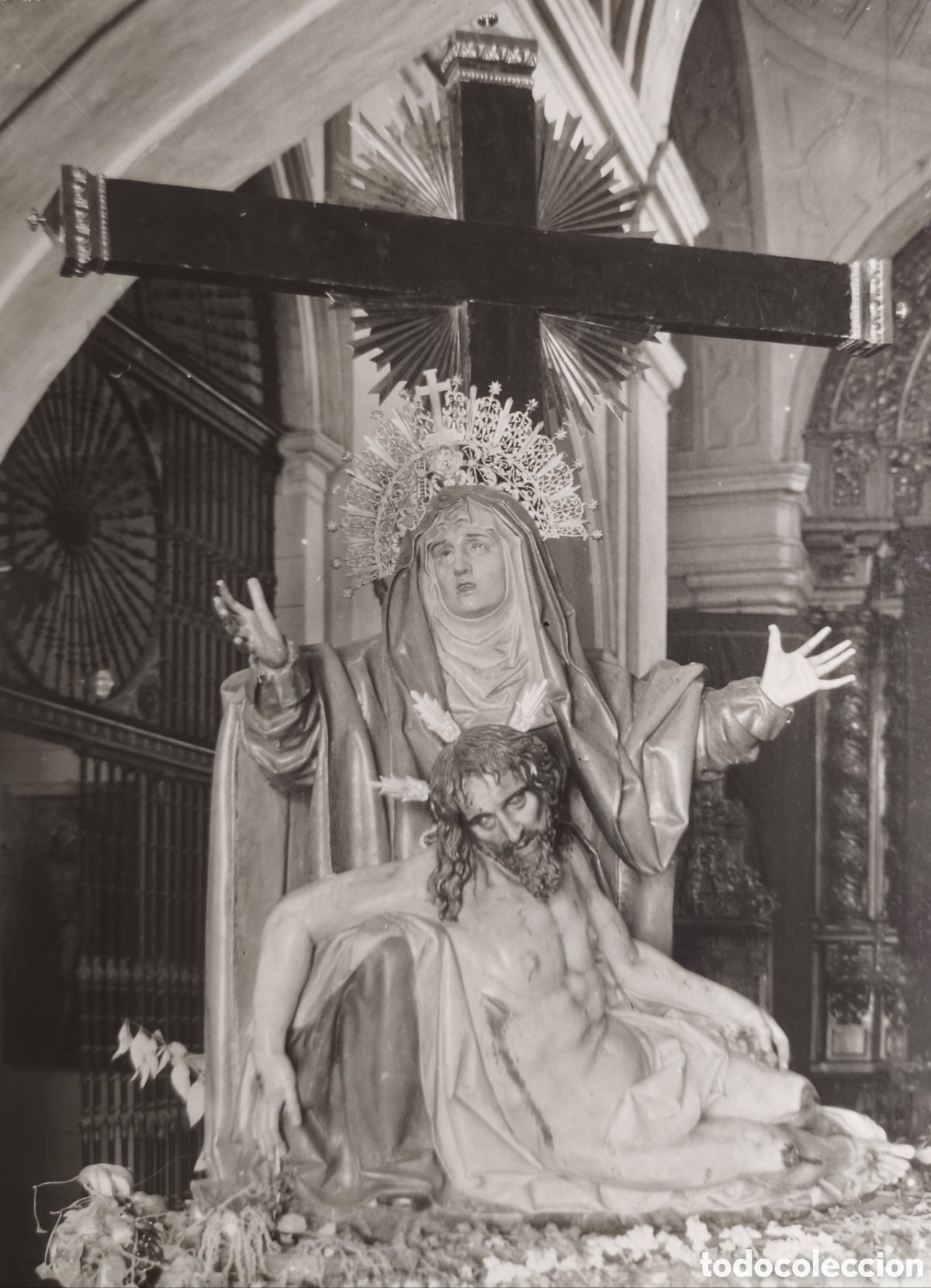 Postales: VALLADOLID NTRA. SRA. DE LA QUINTA ANGUSTIA IGLESIA DE SAN MART&Iacute;N POSTAL FOTOGR&Aacute;FICA C. 1950