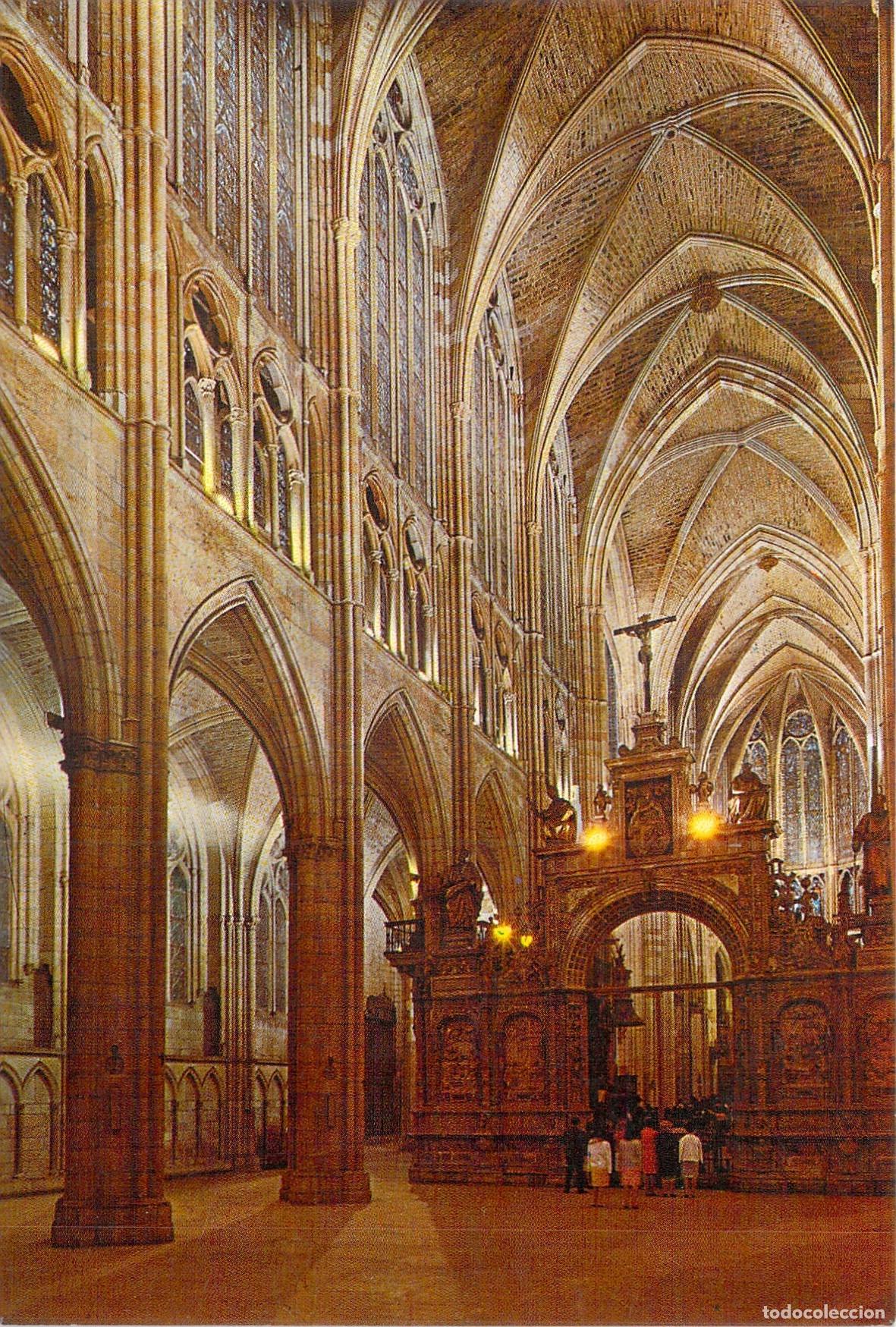 Postales: Postal de la Nave Central de la Catedral de Le&oacute;n
