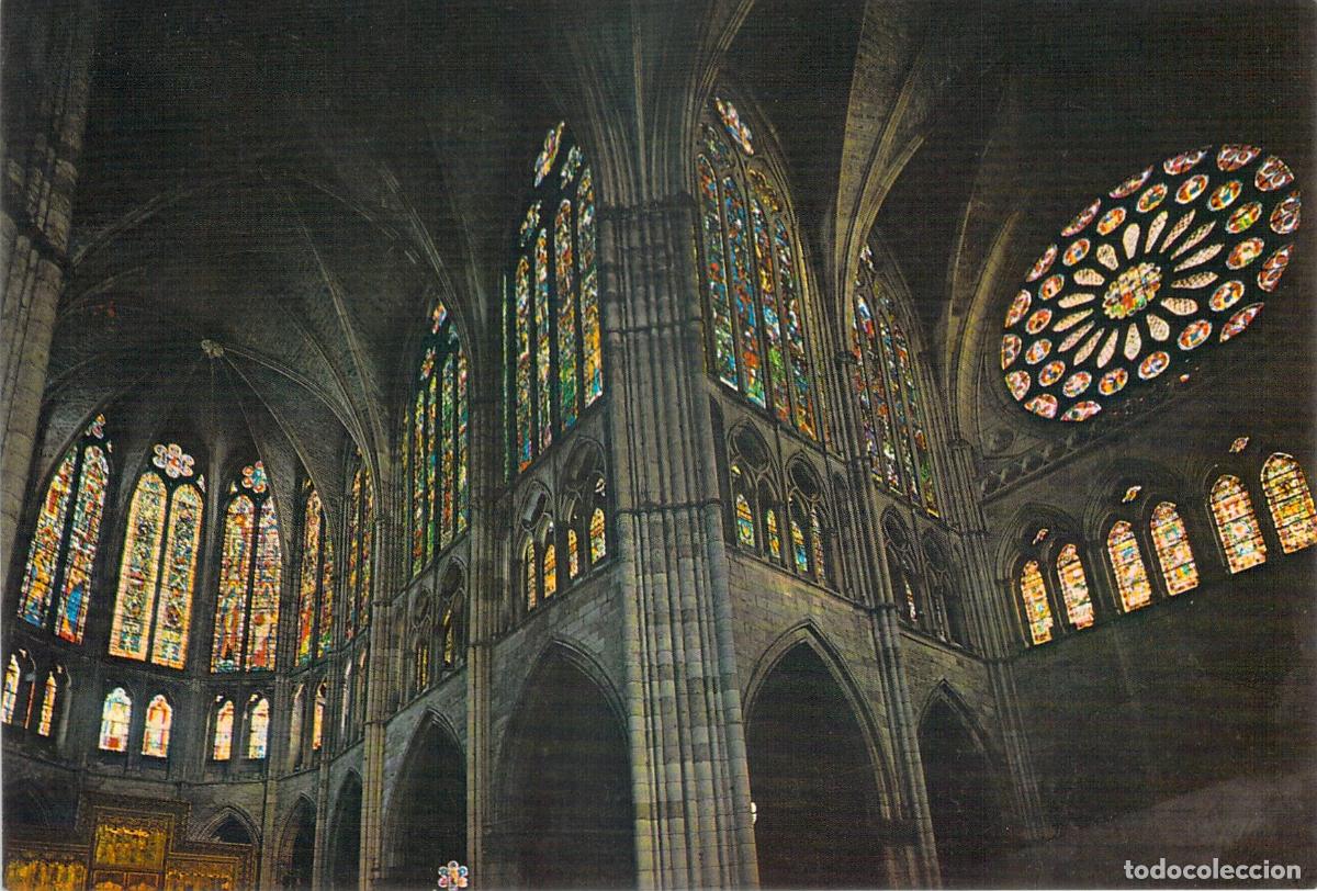 Postales: Postal de la Catedral de Le&oacute;n, Transepto y Vidrieras
