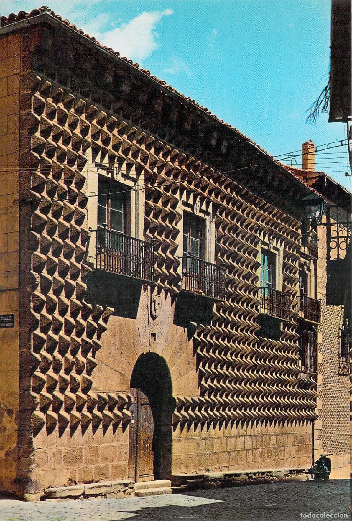 Postales: Postal de la Casa de los Picos en Segovia