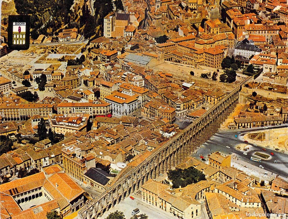 Postales: Postal de Segovia: Vista a&eacute;rea del famoso Acueducto