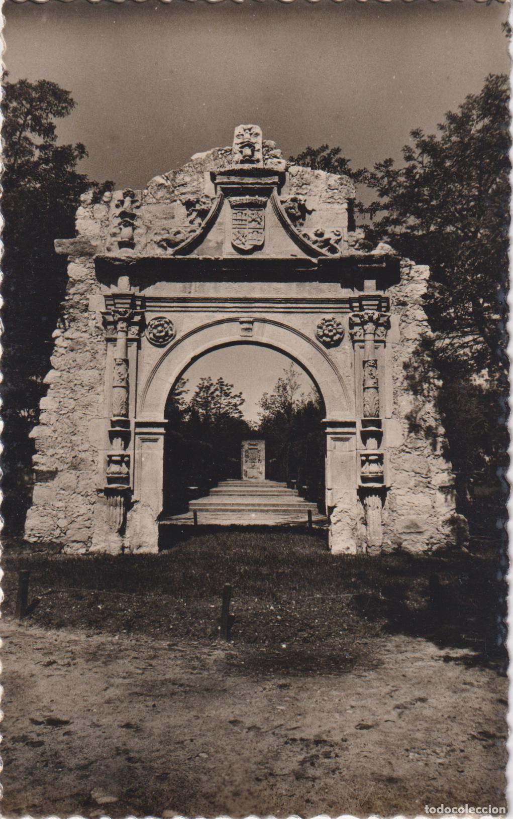 Postales: ZAMORA, ARCO DEL PARQUE DEL GRAL. MOLA &ndash; ED.AISA 226 &ndash; S/C