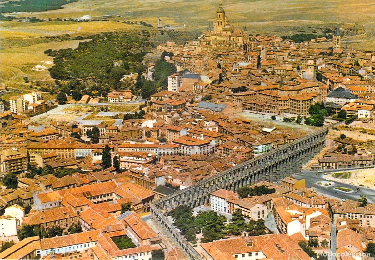 Postales: Postal de Segovia: Vista a&eacute;rea con el Acueducto