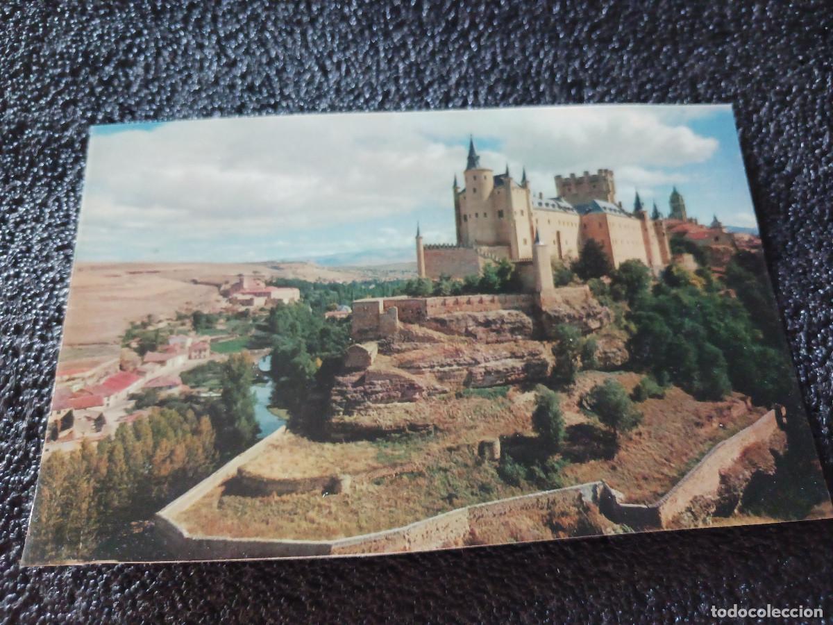 Postales: 2 segovia, el alcazar y monasterio del parral, ed. manipel 1961