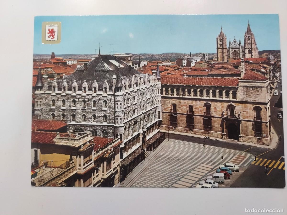Postales: POSTAL LEON CASA DE BOTINES Y PALACIO DE GUZMAN EL BUENO. 1968. SIN CIRCULAR. SUBIRATS 54