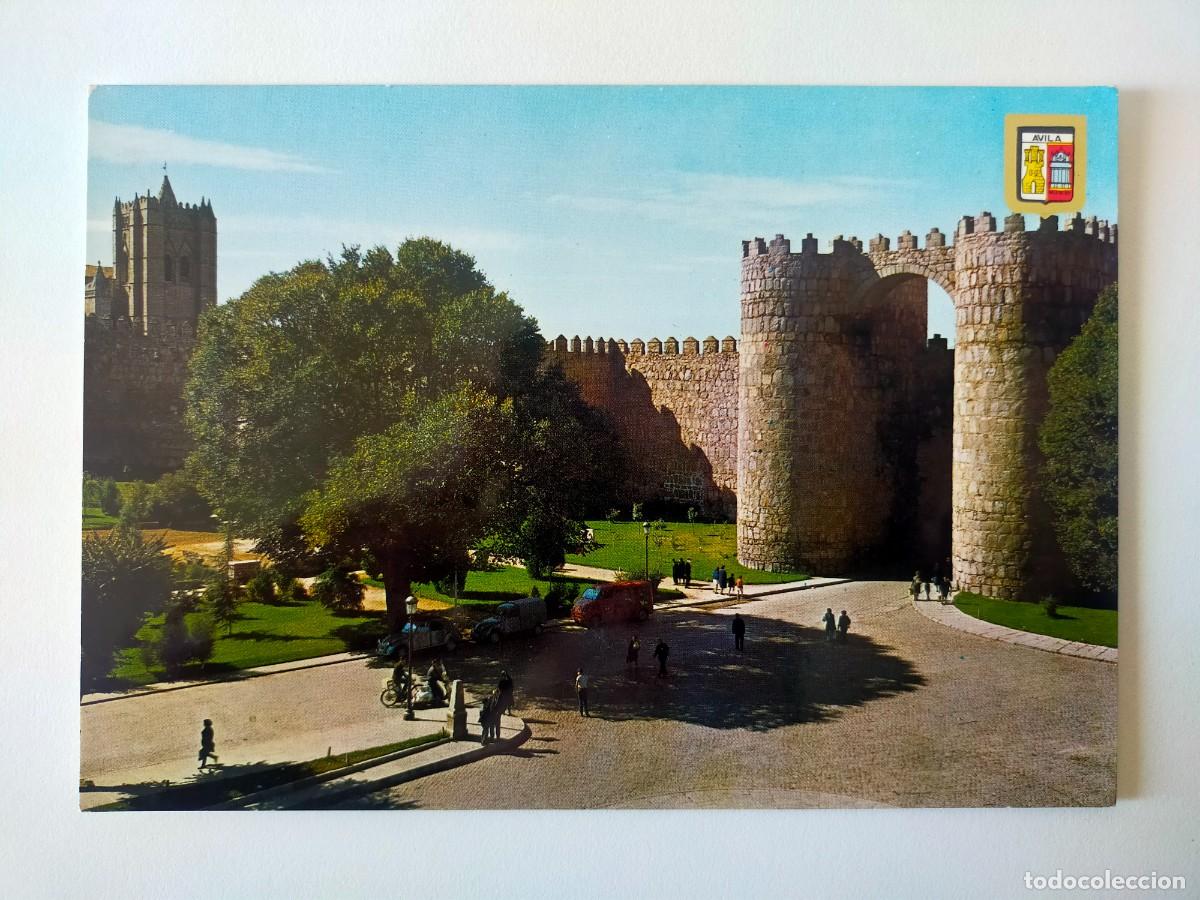 Postales: Postal AVILA: Puerta de San Vicente - Edic. Dom&iacute;nguez - FISA. Escudo de Oro
