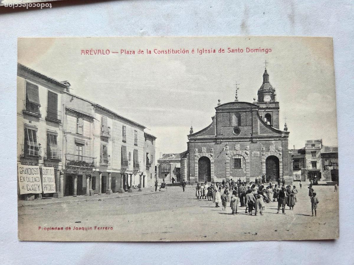Cartoline: AREVALO - AVILA - EDICIONES GUILLEN VALLADOLID - PROP. JOAQUIN FERRERO - PZA CONSTITUCION IGLESIA Z1