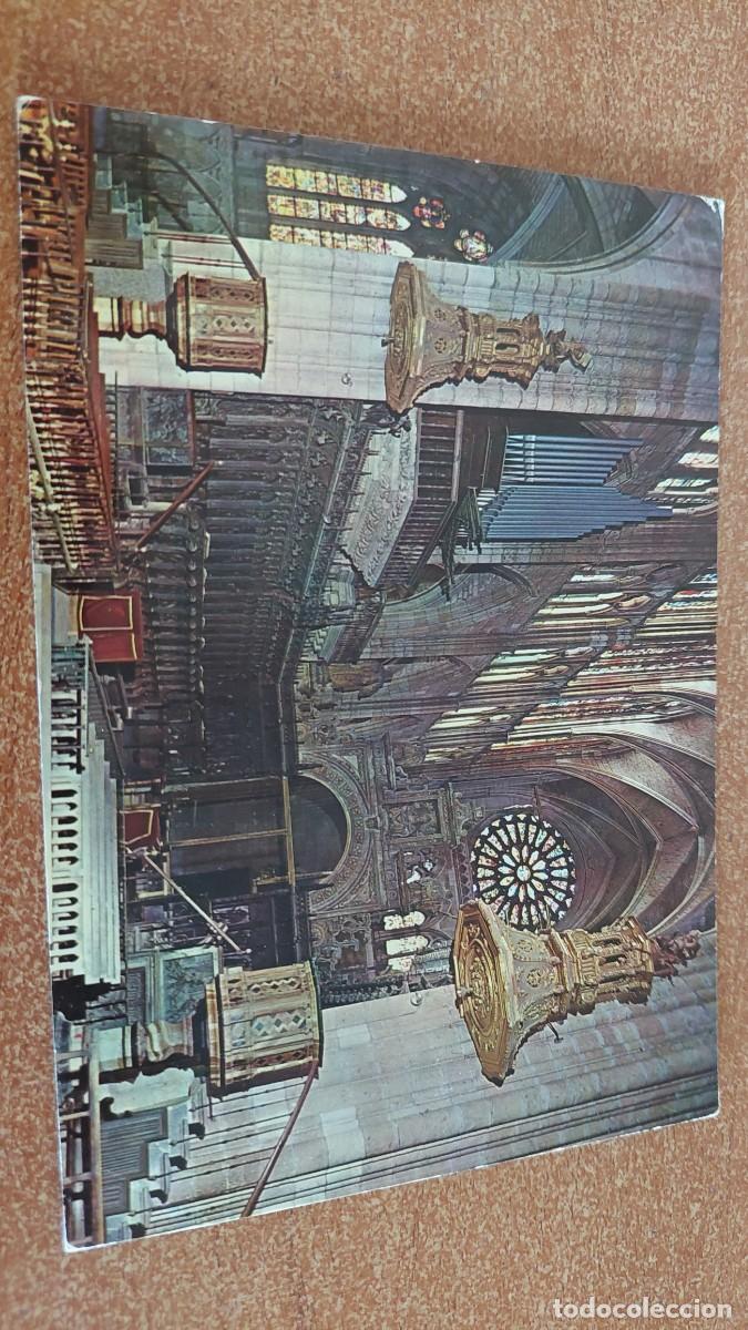 Postales: Postal Le&oacute;n Catedral coro y nave central