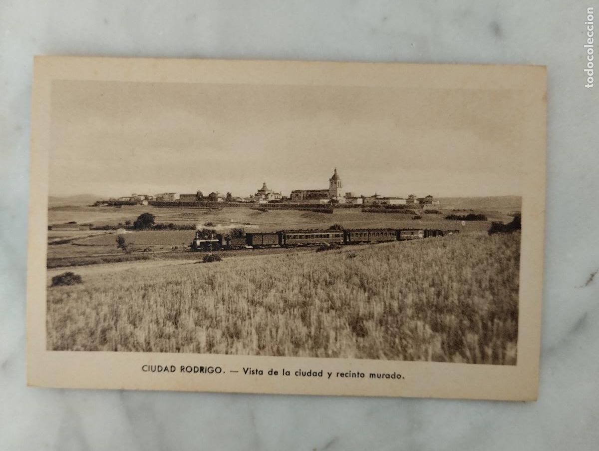 Postales: CIUDAD RODRIGO SALAMANCA - VISTA DE LA CIUDAD Y RECINTO MURADO - FERROCARRIL -LIB. CEJUDO