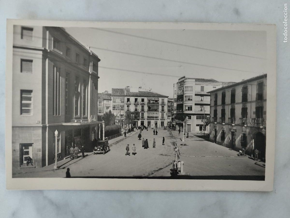 Postales: POSTAL FOTOGRAFICA. SORIA. AVENIDA DE NAVARRA. LIBRERIA E. LAS HERAS.