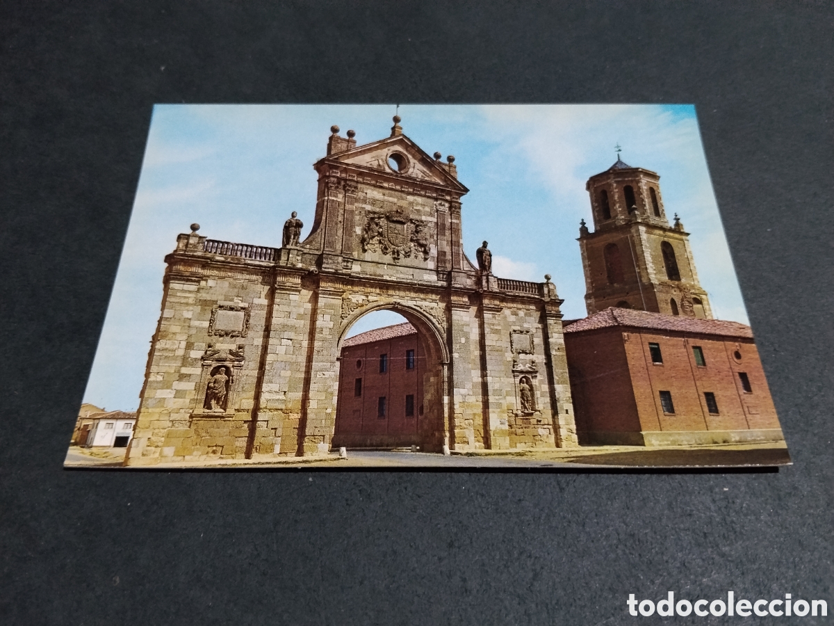 Postales: Postal Sahag&uacute;n...........