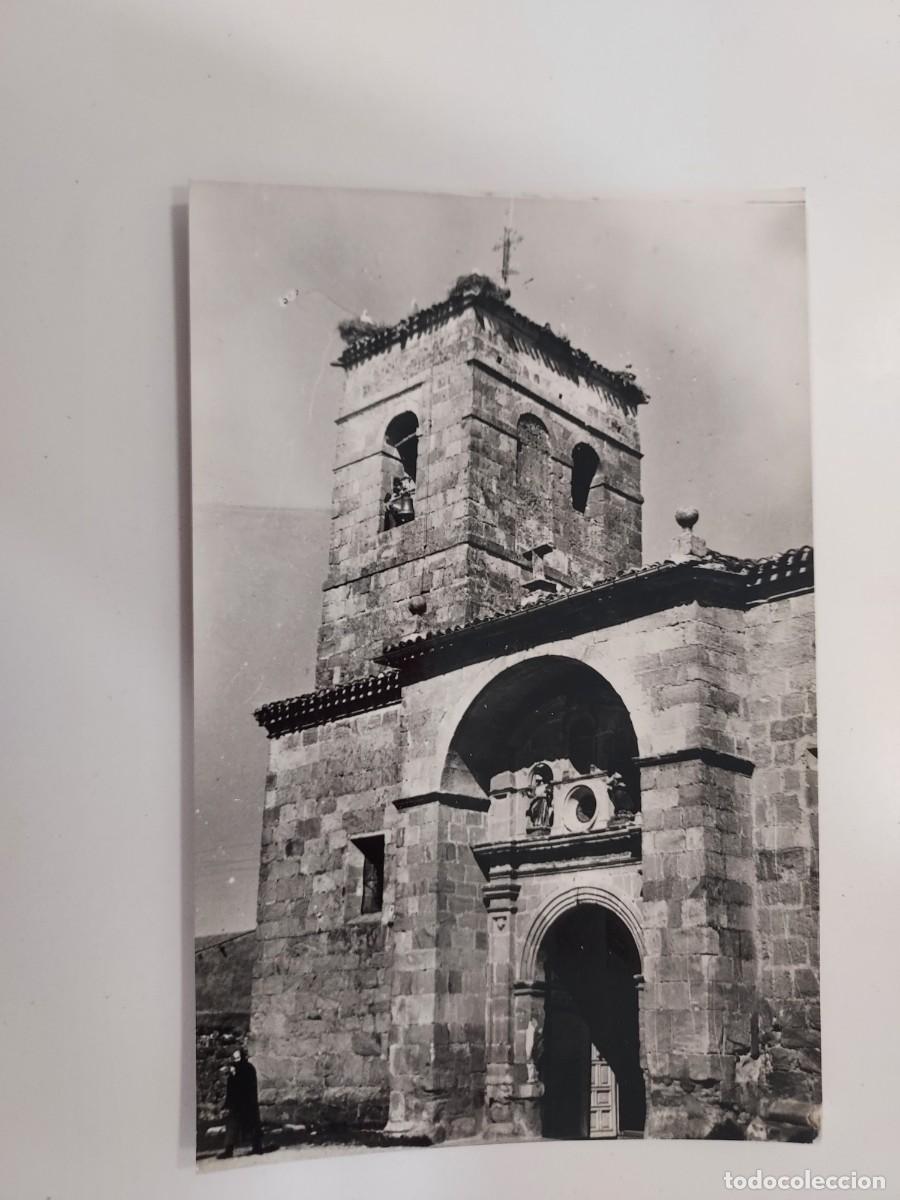 Postales: POSTAL HONTORIA DEL PINAR PORTICO DE LA IGLESIA. A&Ntilde;OS 1950. ESCRITA 1968. FOTO VICTOR. BURGOS