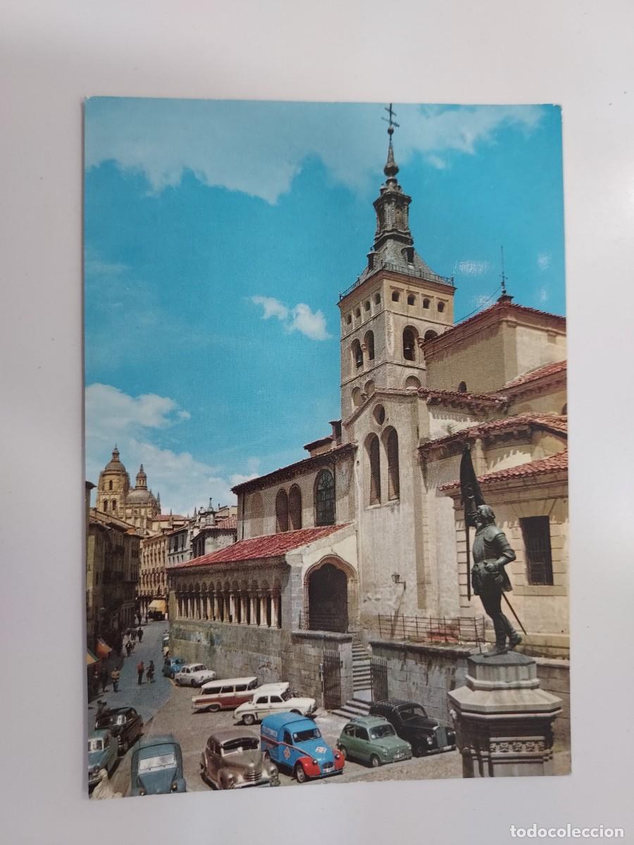 Postales: POSTAL SEGOVIA MONUMENTO JUAN BRAVO. 1964. SIN CIRCULAR. GARRABELLA. CITROEN 2CV