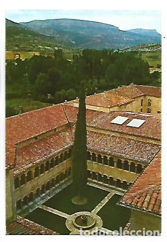 Postales: VISTA PANORAMICA, CLAUSTRO Y CIPRES. ABADIA DE SANTO DOMINGO DE SILOS / BURGOS