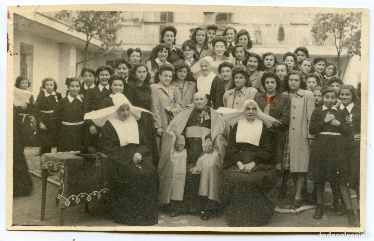 Cartes Postales: Burgos. Alumnas del Colegio Salda&ntilde;a, con monjas y el obispo, Postal fotogr&aacute;fica foto Fede