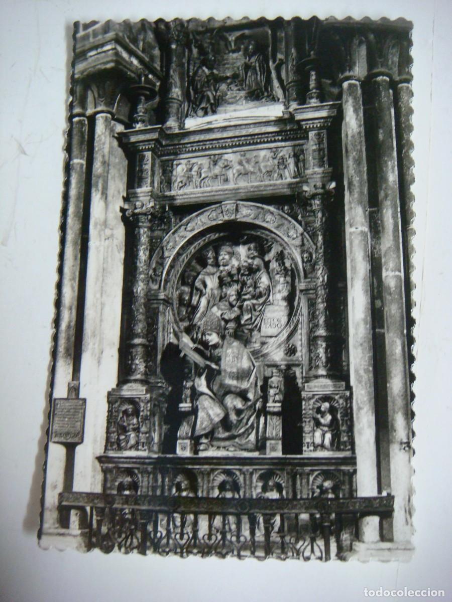 Postales: POSTAL ANTIGUA DE AVILA CATEDRAL SEPULCRO DE D. ALONSO DE MADRIGALO CAJ-POS-N&ordm;-5 SOB-38
