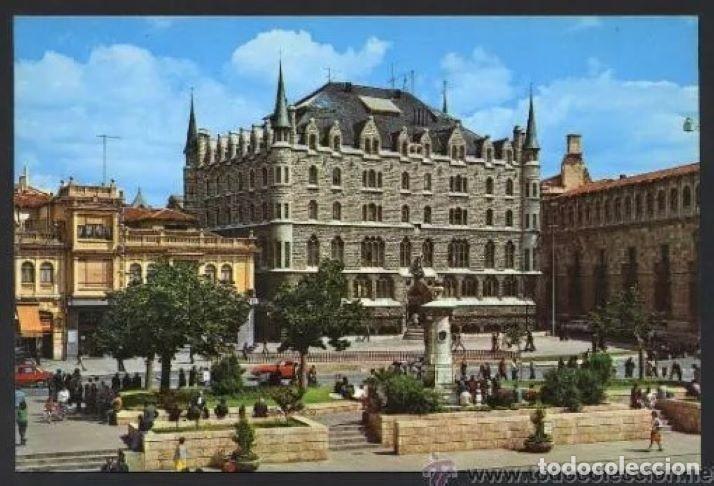 Postais: Le&oacute;n. *Edificio de la Caja...*  Ed. A. G. Cobas n&ordm; 69. Nueva.