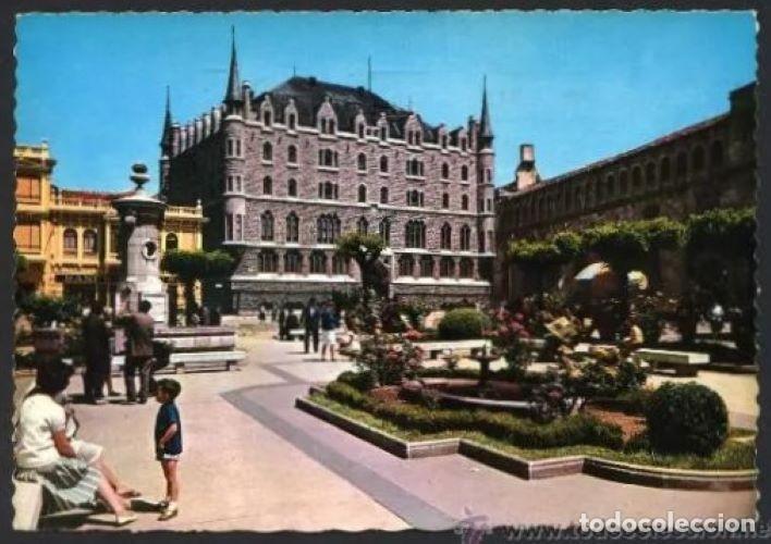 Postales: Le&oacute;n. *Edificio de la Caja...* G. Garrabella - SRC n&ordm; 18. Circulada.