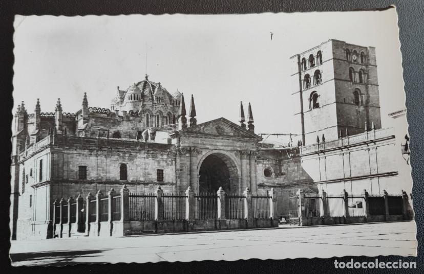 Postales: ZAMORA, LA CATEDRAL, POSTAL ANTIGUA, 14 X 9 CM APROX.