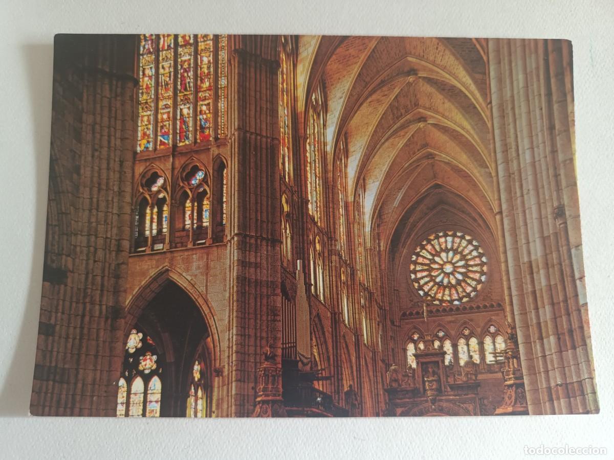 Postcards: LEON. CATEDRAL. VIDRIERAS Y ROSETON PONIENTE (1973)