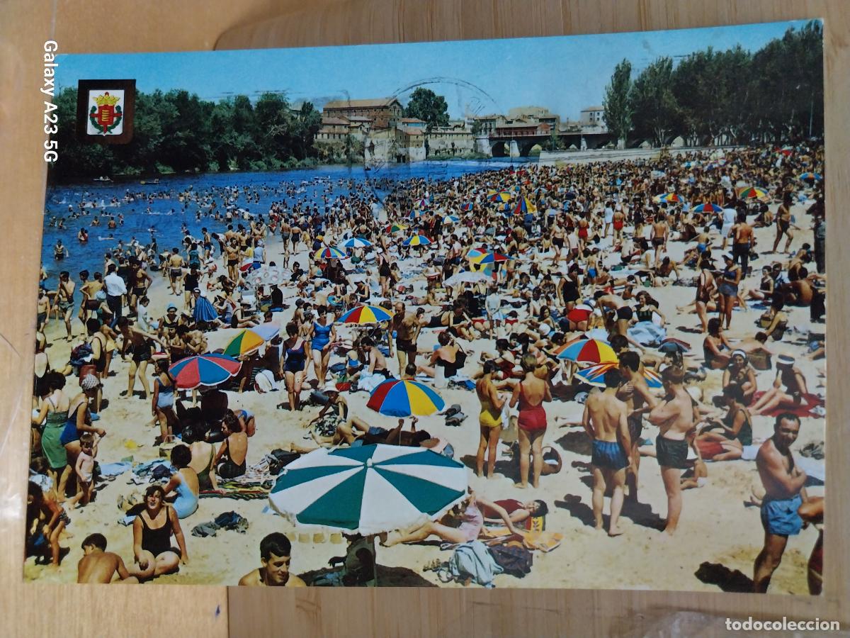 Postales: VALLADOLID PLAYA RIO PISUERGA ED FISA 52 CIRCULADA A&Ntilde;O 1986 MUY ANIMADA BA&Ntilde;ISTAS SOMBRILLAS