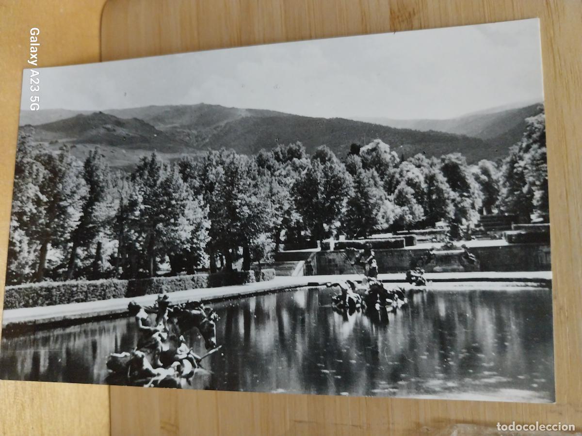 Postales: FUENTES DE LA CARRERA DE CABALLOS LA GRANJA SEGOVIA ED LOS MEDRANOS CIRCULADA A&Ntilde;OS 50