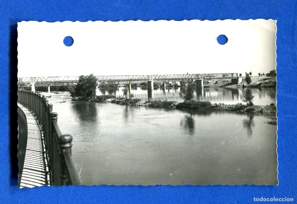 Postales: POSTAL ESCRITA PERO NO CIRCULADA ZAMORA 26 PUENTE DE HIERRO EDITA ARRIBAS POSTAL CON AGUJEROS