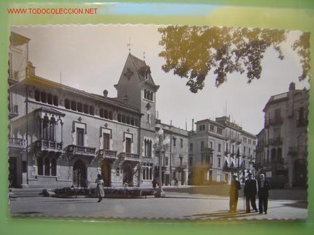Postales: FIGUERAS ENTRADA A LA RAMBLA - Foto 1