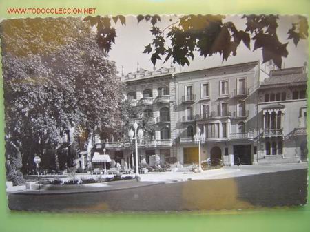 Postales: FIGUERAS ENTRADA A LA RAMBLA - Foto 1