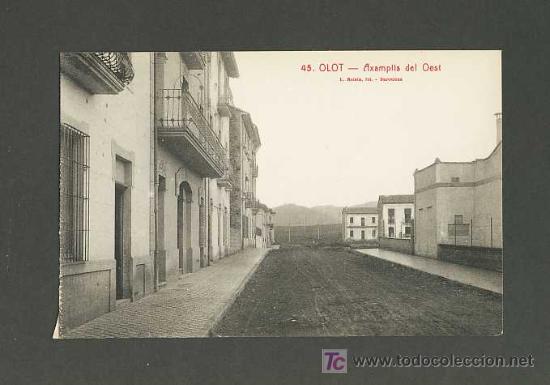Postales: Postal d OLOT (Girona): Eixample de lEst (Ed.Ramon Boned num.45) - Foto 1
