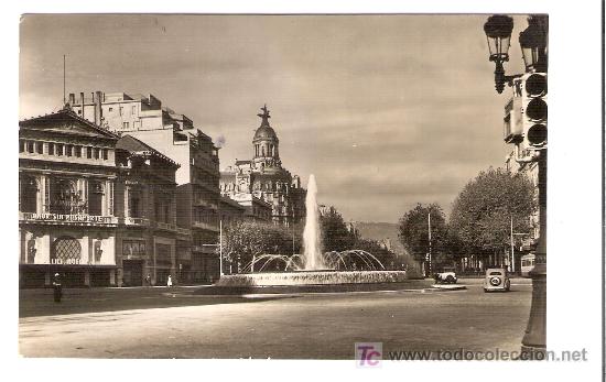 Cartoline: TARJETA POSTAL DE BARCELONA.PASEO DE GRACIA.SURTIDOR.SERIE I. N&ordm;77. FOT. A.CAMPA&Ntilde;A Y J. PUIG-FERRAN.