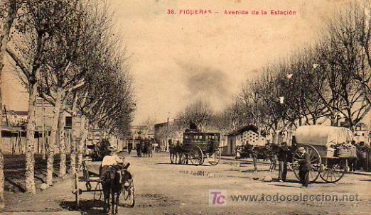 Postales: FIGUERAS - AVENIDA DE LA ESTACION - Foto 1