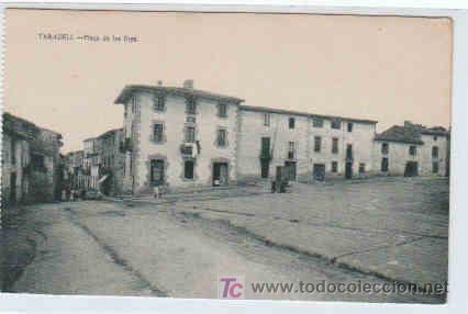 Postales: POSTAL DE TARADELL,PLA&Ccedil;A DE LES ERES, - Foto 1