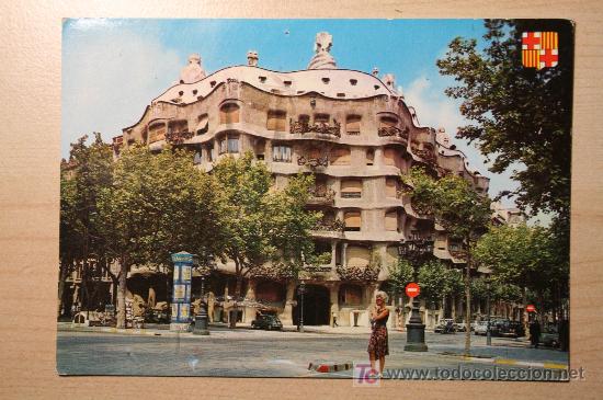 Postales: POSTAL ANTIGUA DE BARCELONA - EDIFICIO LA PEDRERA DE GAUDI - Foto 1