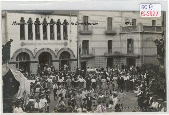Postkarten: (PS-5821)POSTAL FOTOGRAFICA DE MASSANET DE CABRENYS(GIRONA)-PLAZA DE LA CONSTITUCION