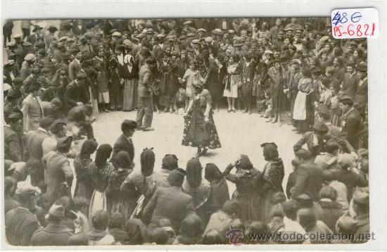 Postkarten: (PS-6821)POSTAL FOTOGRAFICA DE LA SEO DE URGEL(LLEIDA)-DANZAS TIPICAS