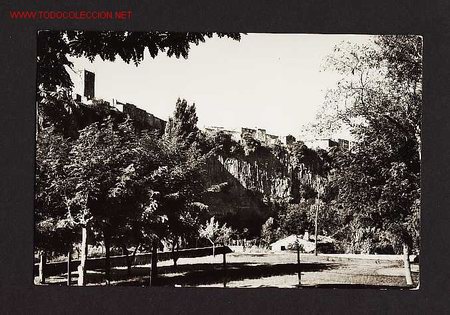 Postales: Postal de CASTELLFOLLIT DE LA ROCA(Girona): Vista parcial (Soberanas num.37)