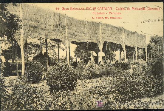 Cartoline: TARJETA POSTAL DE CALDAS DE MALAVELLA.GERONA.BALNEARIO VICHY CATALAN, FUENTES Y PARQUE.L.ROISIN N&ordm;14