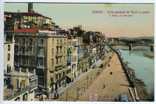 Postales: LERIDA , VISTA GENERAL DE MURO Y PASEO , P27344