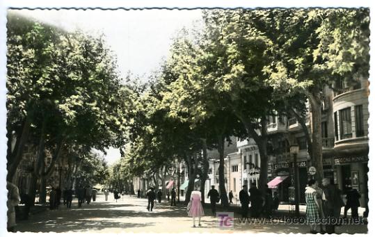 Postales: LERIDA , AVENIDA DEL CAUDILLO , EDICIONES SICILIA , P27349