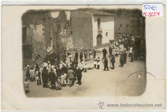 Postcards: (PS-8224)POSTAL FOTOGRAFICA DE VACARISAS-PROCESION 15-8-1913