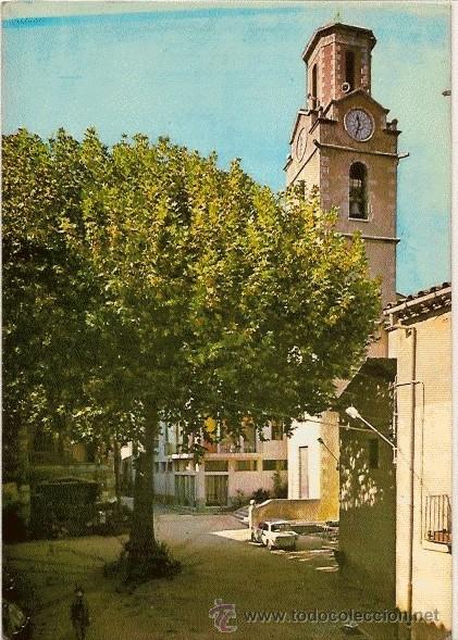 Postales: POSTAL A COLOR ARBUCIAS PLAZA MAYOR E IGLESIA ED F.I.T.E.R. CIRCULADA 1977