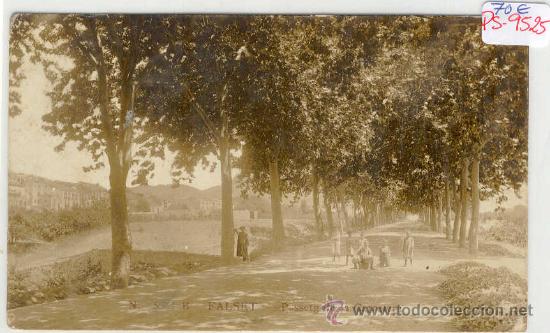 Postcards: (PS-9525)POSTAL FOTOGRAFICA DE FALSET(TARRAGONA)-PASSEIG DE LA CARRETERA