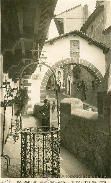 Postales: PUEBLO ESPA&Ntilde;OL - ARCO DE MAYA (Exposici&oacute;n internacional 1929)
