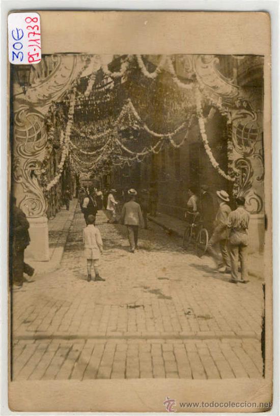 Postkarten: (PS-11738)POSTAL FOTOGRAFICA DE BARCELONA-FIESTAS DE GRACIA 2&ordm;PREMIO 1907