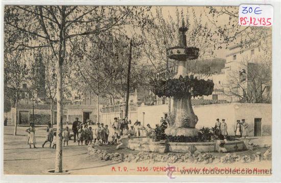 Postcards: (PS-12435)POSTAL DE VENDRELL-SURTIDOR DE LA RAMBLA DEL 4 de MARZO