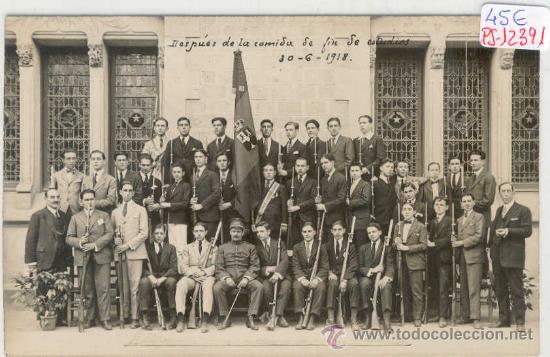 Postkarten: (PS-12391)POSTAL FOTOGRAFICA DE BARCELONA-LA SALLE.INSTRUCCION MILITAR A&Ntilde;O 1918