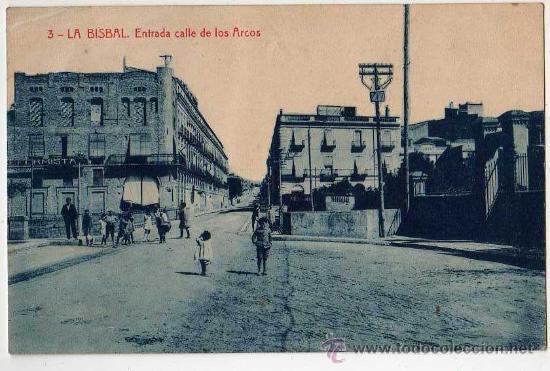 Postales: 3 LA BISBAL , ENTRADA CALLE DE LOS ARCOS - Foto 1